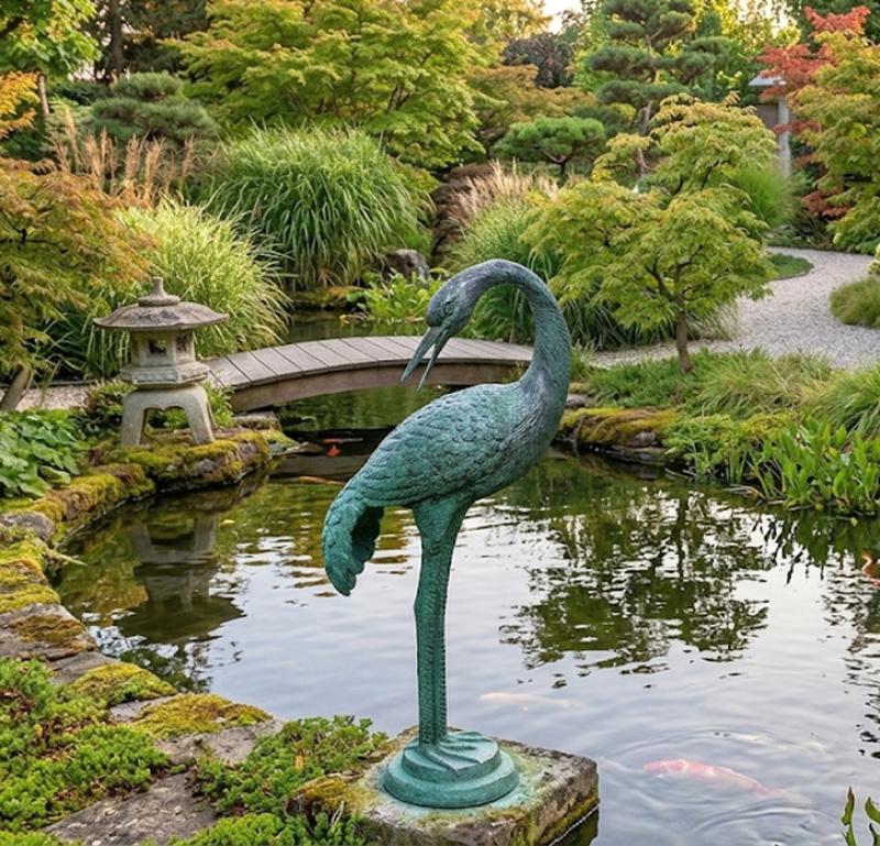 Bronze Figur Stehender Reiher mit gebogenem Kopf auf Sockel 47cm